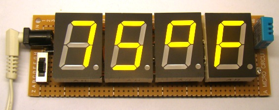 Clock With Temperature And Humidity display For Lab