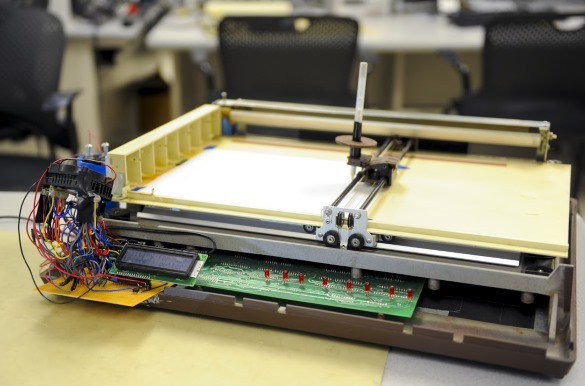 Aanpassing meer Titicaca huiswerk maken Circuit printer: A rapid prototyping machine for electrical circuits |  Embedded Lab