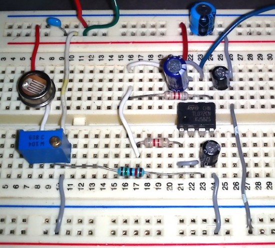 Building a digital light meter with a calibrated LDR | Embedded Lab